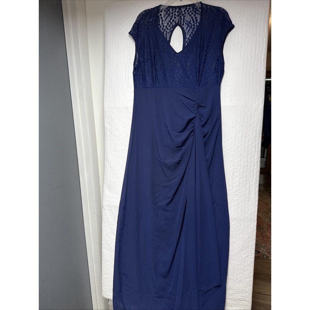 Elegant Blue Lace Bodice, XL 42" Bust, Length 59", Sleeveless , Formal Dress